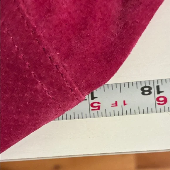 Elegant Pink Soft Leather Jacket - Picture 6 of 8